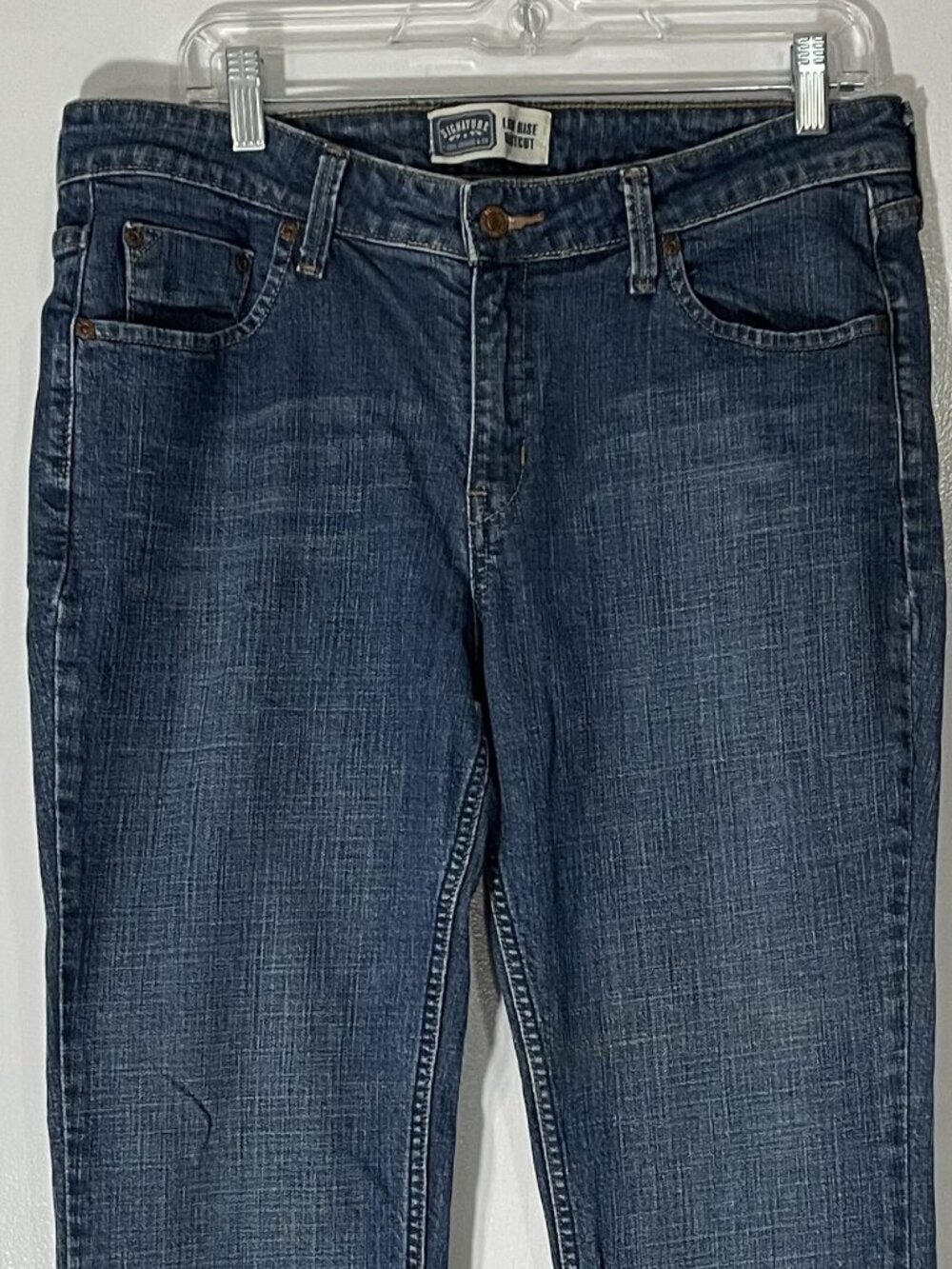 Levi Strauss & Co Women’s Low Rise Bootcut Jeans Size 12 Med Dark Wash